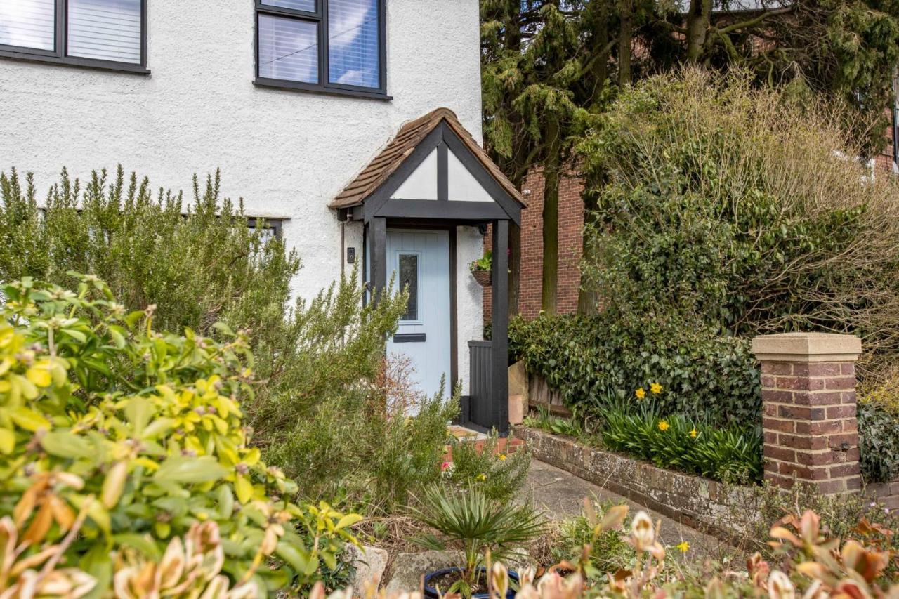 Stunning Character 2Bed Cottage In St Albans Wifi Exteriér fotografie