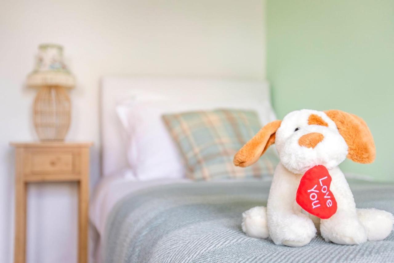 Stunning Character 2Bed Cottage In St Albans Wifi Exteriér fotografie